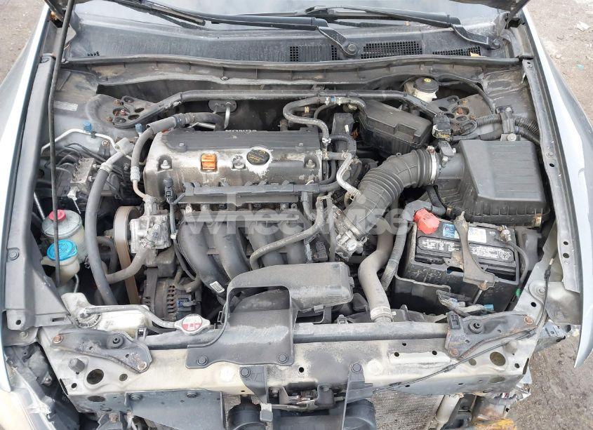 Photo 10 of 2011 Honda Accord 2.4 EX-L (VIN 1HGCP2F81BA040684)