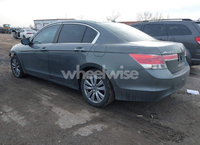 Photo 3 of 2011 Honda Accord 2.4 EX-L (VIN 1HGCP2F81BA040684)