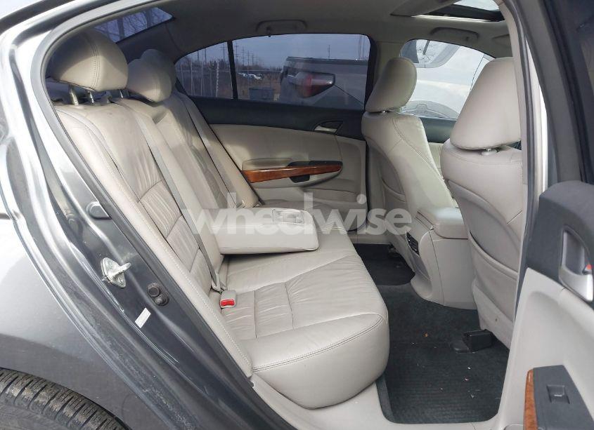 Photo 8 of 2011 Honda Accord 2.4 EX-L (VIN 1HGCP2F81BA040684)