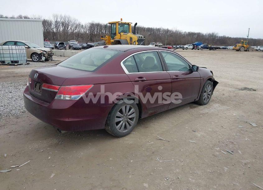 Photo 4 of 2011 Honda Accord 2.4 EX-L (VIN 1HGCP2F81BA068761)