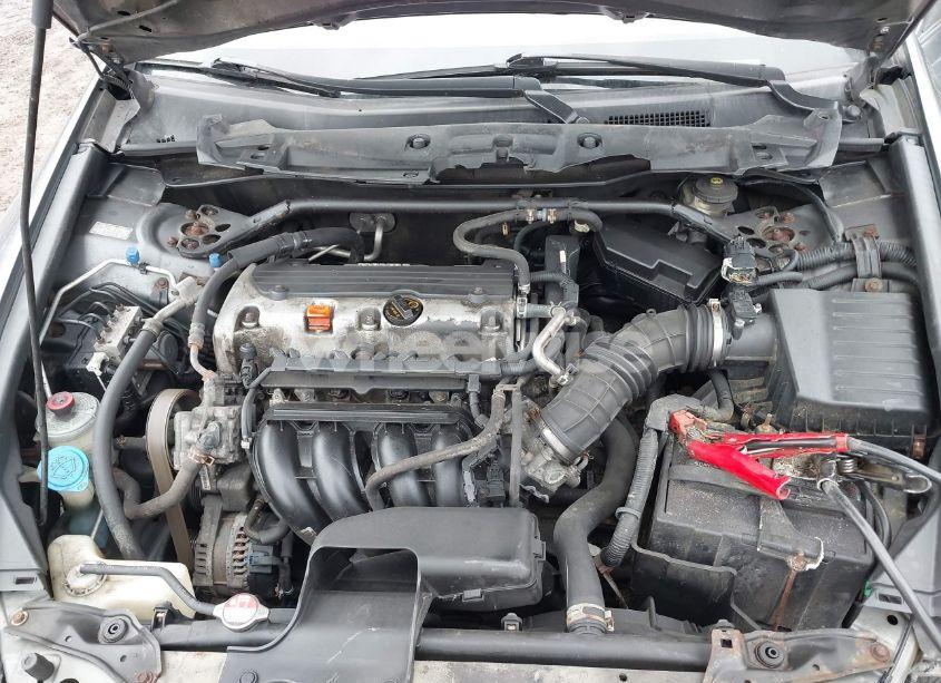 Photo 10 of 2011 Honda Accord 2.4 EX-L (VIN 1HGCP2F81BA094647)