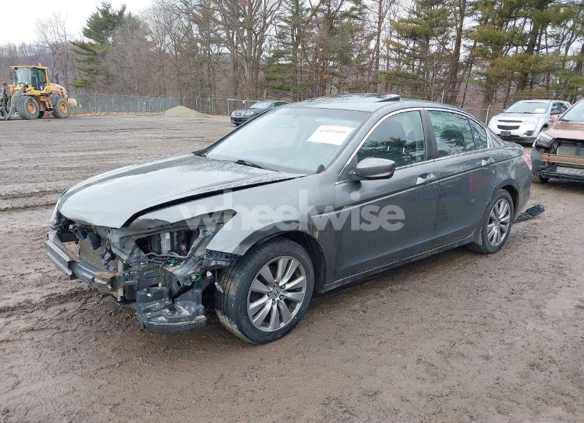 Photo 2 of 2011 Honda Accord 2.4 EX-L (VIN 1HGCP2F81BA094647)