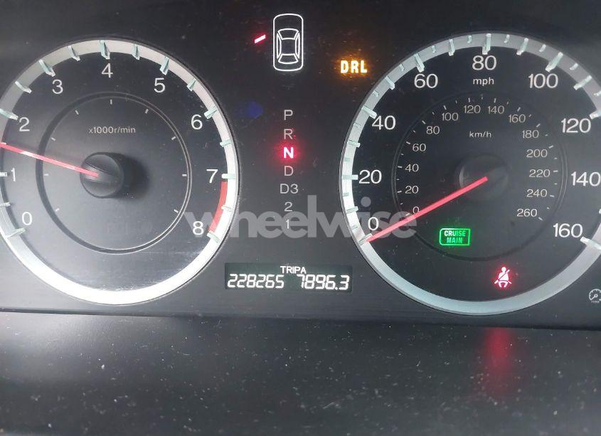 Photo 7 of 2011 Honda Accord 2.4 EX-L (VIN 1HGCP2F81BA094647)