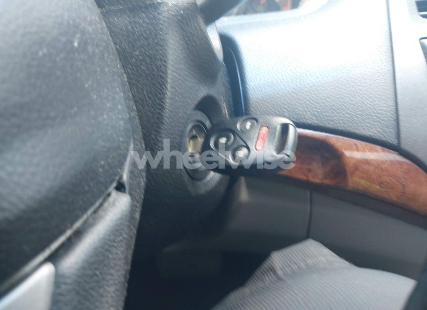 Photo 11 of 2012 Honda Accord 2.4 EX-L (VIN 1HGCP2F81CA032800)