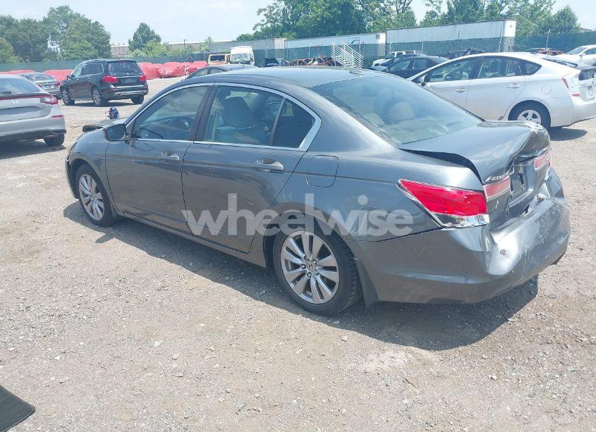 Photo 3 of 2012 Honda Accord 2.4 EX-L (VIN 1HGCP2F81CA032800)