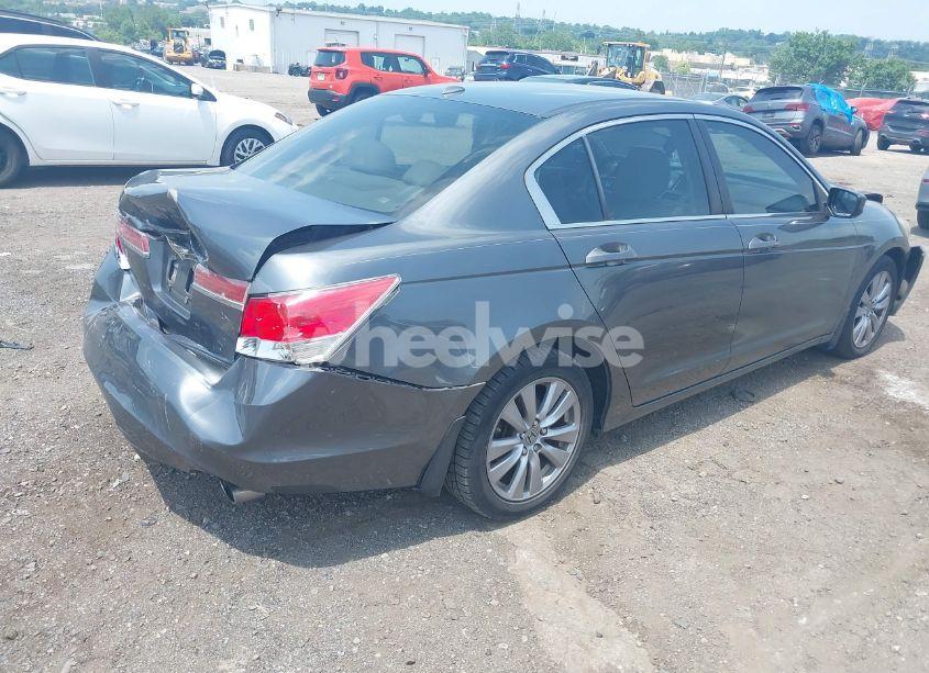 Photo 4 of 2012 Honda Accord 2.4 EX-L (VIN 1HGCP2F81CA032800)