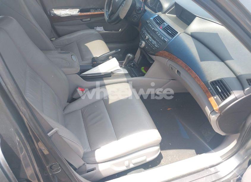 Photo 5 of 2012 Honda Accord 2.4 EX-L (VIN 1HGCP2F81CA032800)