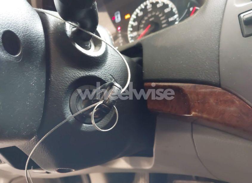 Photo 11 of 2012 Honda Accord 2.4 EX-L (VIN 1HGCP2F81CA049547)