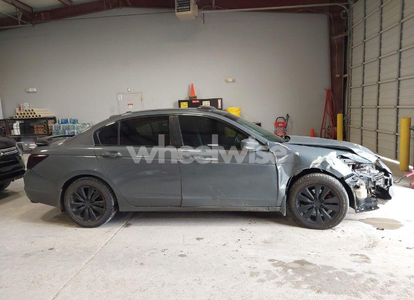 Photo 14 of 2012 Honda Accord 2.4 EX-L (VIN 1HGCP2F81CA049547)