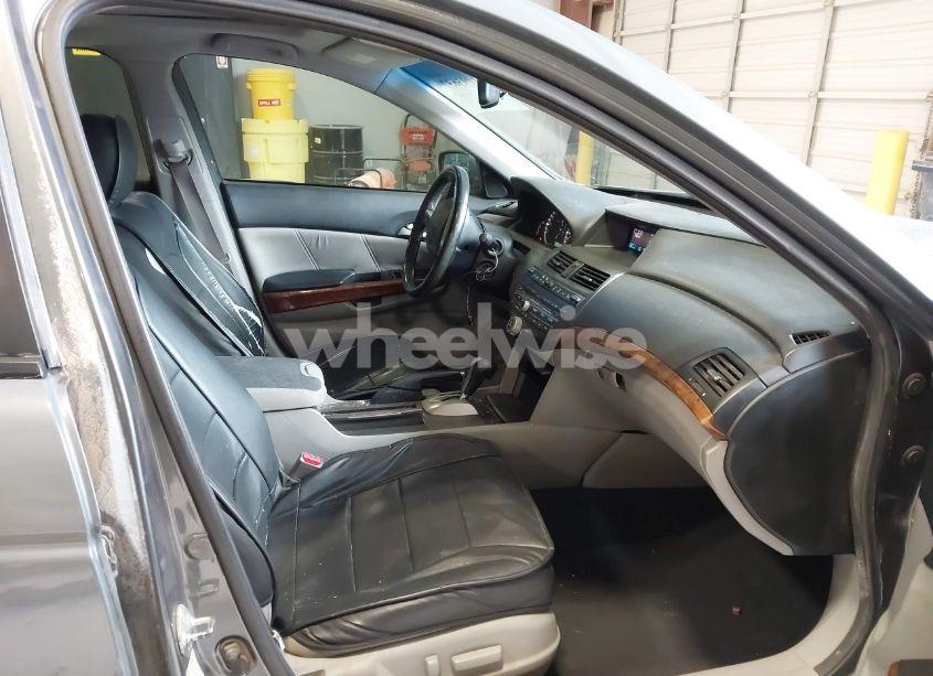 Photo 5 of 2012 Honda Accord 2.4 EX-L (VIN 1HGCP2F81CA049547)