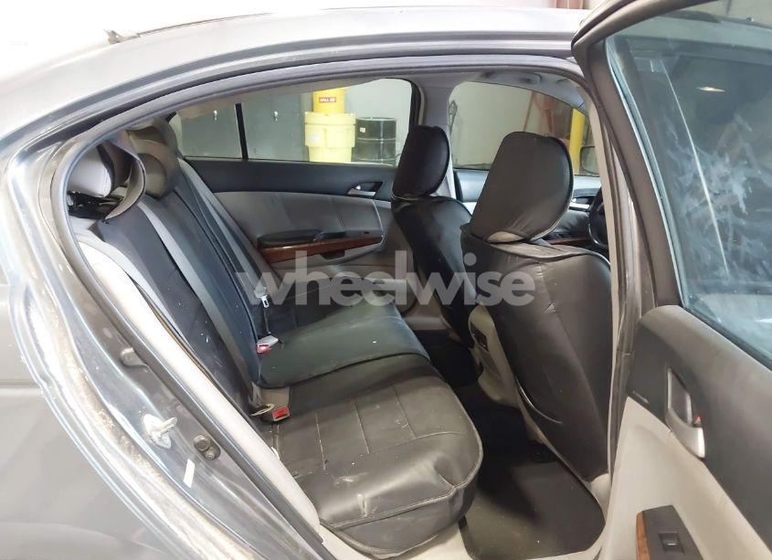 Photo 8 of 2012 Honda Accord 2.4 EX-L (VIN 1HGCP2F81CA049547)