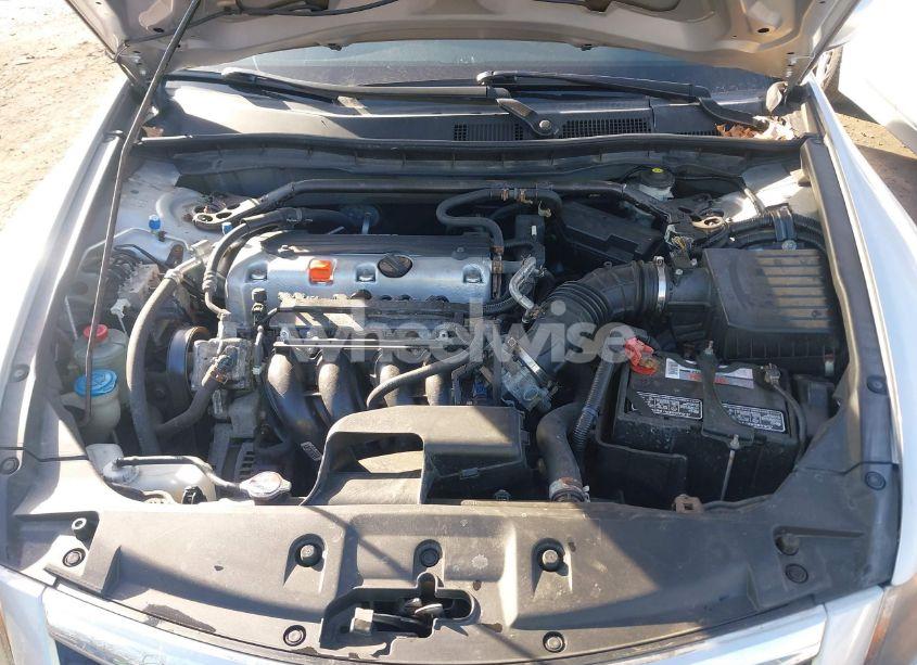 Photo 10 of 2012 Honda Accord 2.4 EX-L (VIN 1HGCP2F81CA062461)