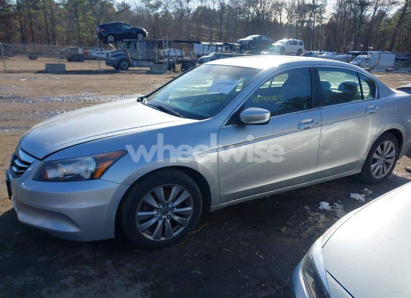 Photo 14 of 2012 Honda Accord 2.4 EX-L (VIN 1HGCP2F81CA062461)