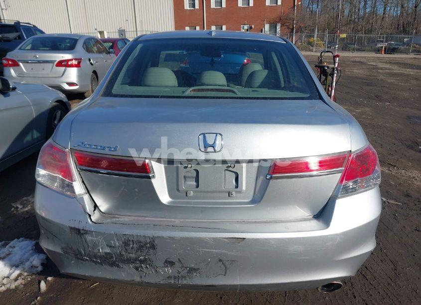 Photo 16 of 2012 Honda Accord 2.4 EX-L (VIN 1HGCP2F81CA062461)