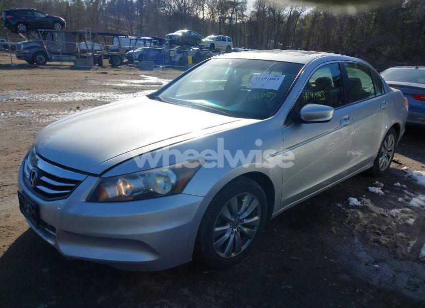 Photo 2 of 2012 Honda Accord 2.4 EX-L (VIN 1HGCP2F81CA062461)