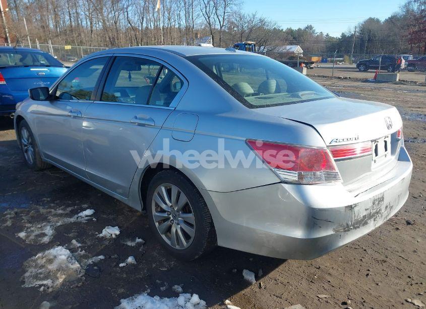 Photo 3 of 2012 Honda Accord 2.4 EX-L (VIN 1HGCP2F81CA062461)