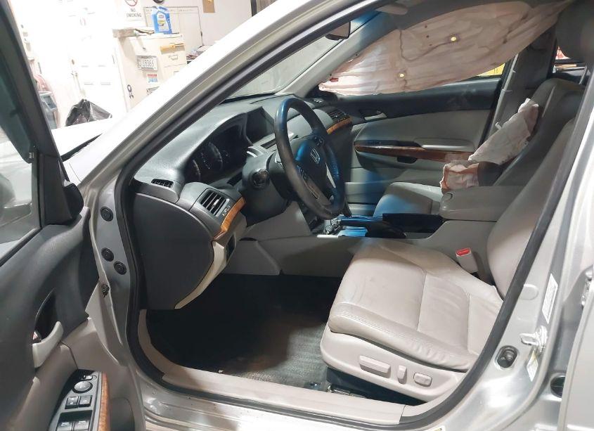 Photo 5 of 2012 Honda Accord 2.4 EX-L (VIN 1HGCP2F81CA135067)