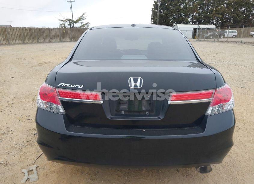 Photo 17 of 2012 Honda Accord 2.4 EX-L (VIN 1HGCP2F81CA146148)