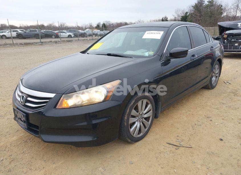 Photo 2 of 2012 Honda Accord 2.4 EX-L (VIN 1HGCP2F81CA146148)