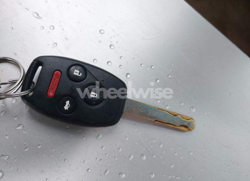 Photo 11 of 2012 Honda Accord 2.4 EX-L (VIN 1HGCP2F81CA210785)