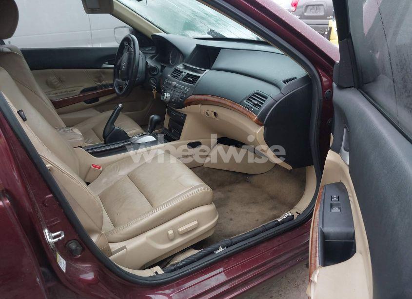 Photo 5 of 2012 Honda Accord 2.4 EX-L (VIN 1HGCP2F81CA210785)