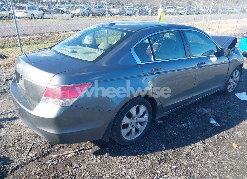 Photo 4 of 2010 Honda Accord EXL (VIN 1HGCP2F82AA032589)