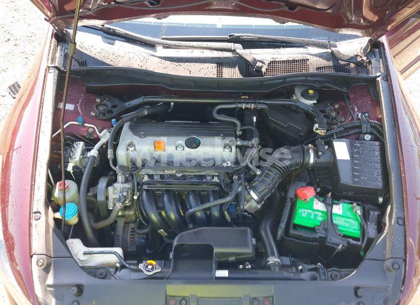 Photo 10 of 2010 Honda Accord 2.4 EX-L (VIN 1HGCP2F82AA033869)