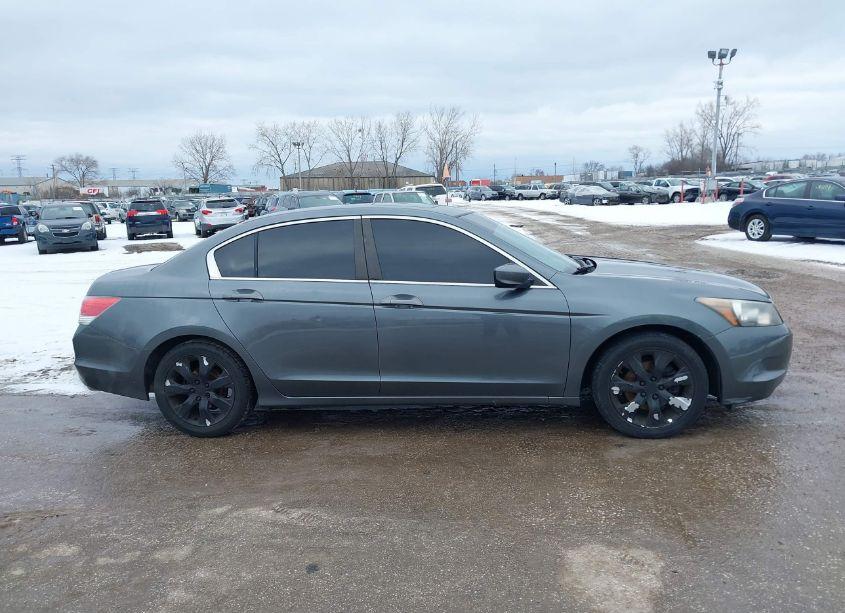 Photo 13 of 2010 Honda Accord 2.4 EX-L (VIN 1HGCP2F82AA046881)