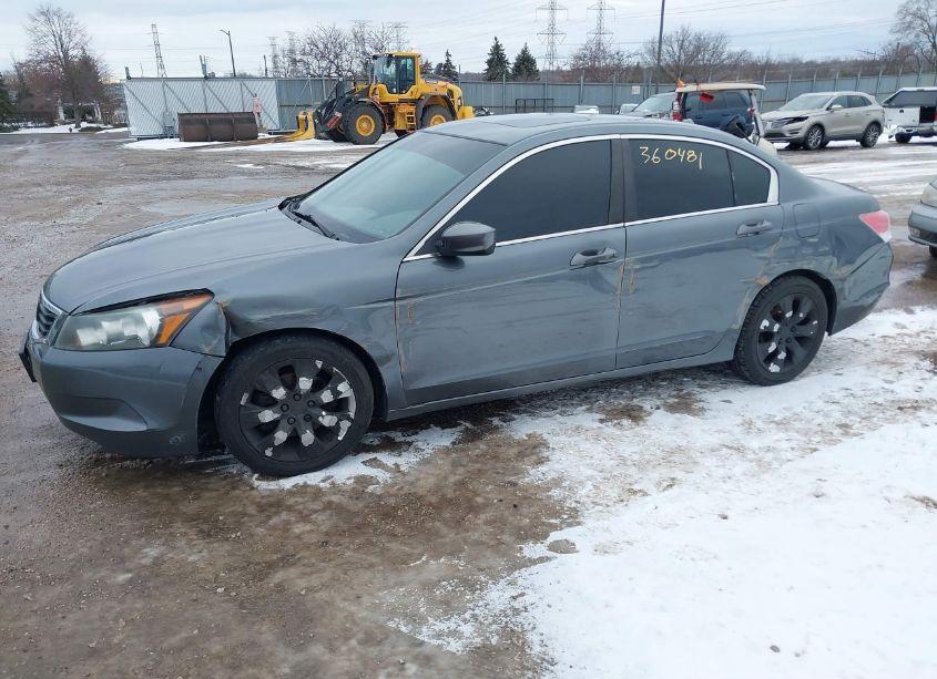 Photo 2 of 2010 Honda Accord 2.4 EX-L (VIN 1HGCP2F82AA046881)