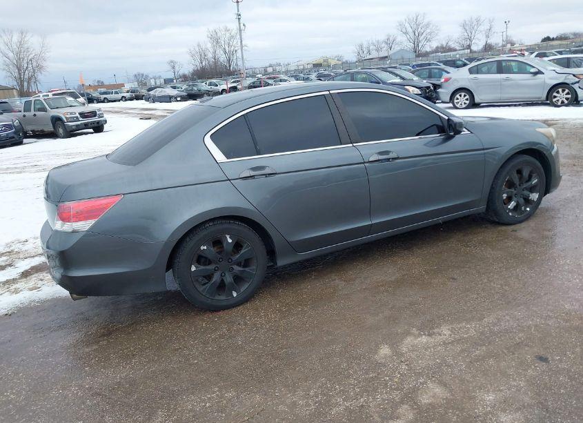 Photo 4 of 2010 Honda Accord 2.4 EX-L (VIN 1HGCP2F82AA046881)