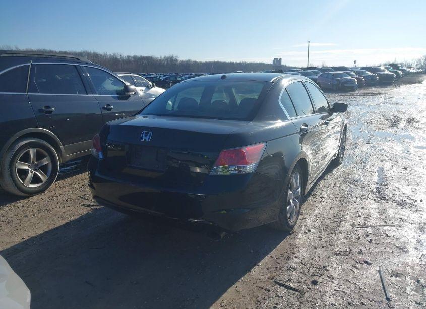 Photo 4 of 2010 Honda Accord SDN 2.4 EX-L/EX-L (VIN 1HGCP2F82AA068797)