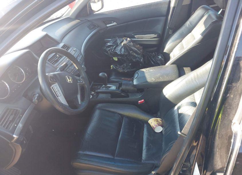 Photo 5 of 2010 Honda Accord SDN 2.4 EX-L/EX-L (VIN 1HGCP2F82AA068797)