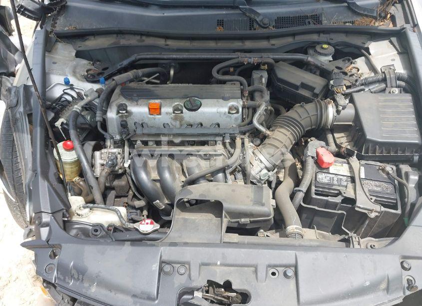 Photo 10 of 2010 Honda Accord 2.4 EX-L (VIN 1HGCP2F82AA109963)