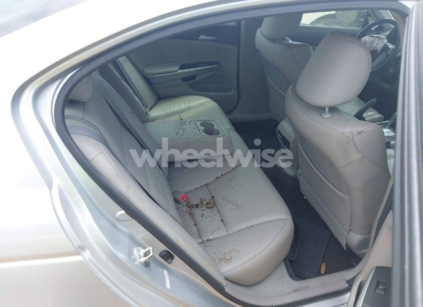 Photo 8 of 2010 Honda Accord 2.4 EX-L (VIN 1HGCP2F82AA109963)