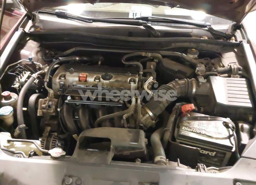 Photo 10 of 2010 Honda Accord 2.4 EX-L (VIN 1HGCP2F82AA116685)