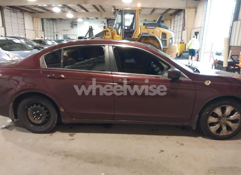 Photo 6 of 2010 Honda Accord 2.4 EX-L (VIN 1HGCP2F82AA116685)