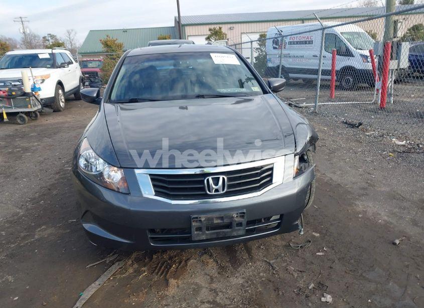 Photo 12 of 2010 Honda Accord 2.4 EX-L (VIN 1HGCP2F82AA149086)
