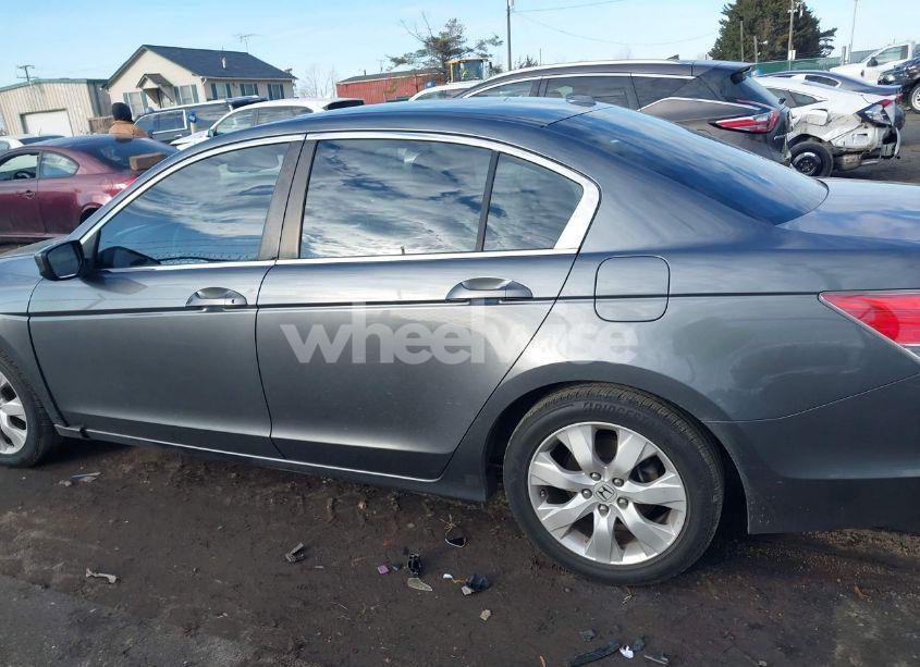 Photo 14 of 2010 Honda Accord 2.4 EX-L (VIN 1HGCP2F82AA149086)