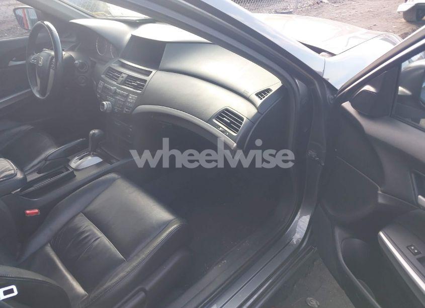 Photo 5 of 2010 Honda Accord 2.4 EX-L (VIN 1HGCP2F82AA149086)