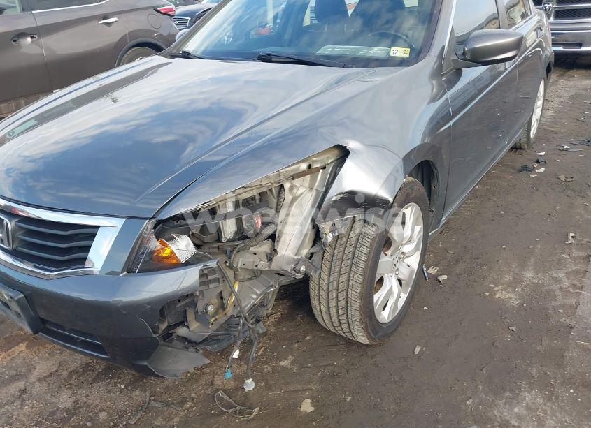 Photo 6 of 2010 Honda Accord 2.4 EX-L (VIN 1HGCP2F82AA149086)