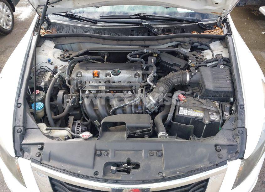 Photo 10 of 2010 Honda Accord 2.4 EX-L (VIN 1HGCP2F82AA154594)