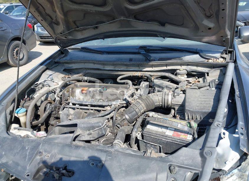 Photo 10 of 2010 Honda Accord 2.4 EX-L (VIN 1HGCP2F82AA167202)