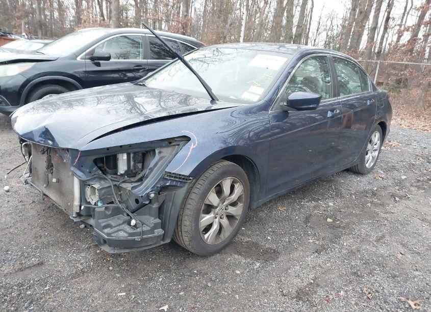 Photo 2 of 2010 Honda Accord 2.4 EX-L (VIN 1HGCP2F82AA172819)