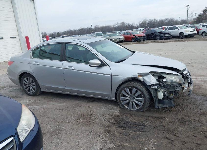 Photo 14 of 2011 Honda Accord 2.4 EX-L (VIN 1HGCP2F82BA006947)