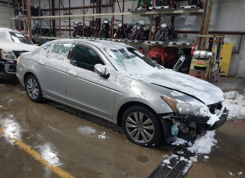 2011 Honda Accord 2.4 EX-L (VIN 1HGCP2F82BA027054) main photo