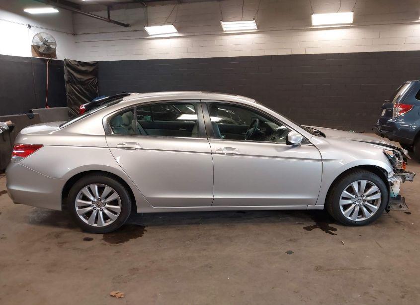 Photo 14 of 2011 Honda Accord 2.4 EX-L (VIN 1HGCP2F82BA033355)