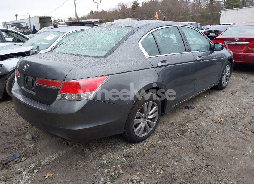 Photo 4 of 2011 Honda Accord 2.4 EX-L (VIN 1HGCP2F82BA034375)