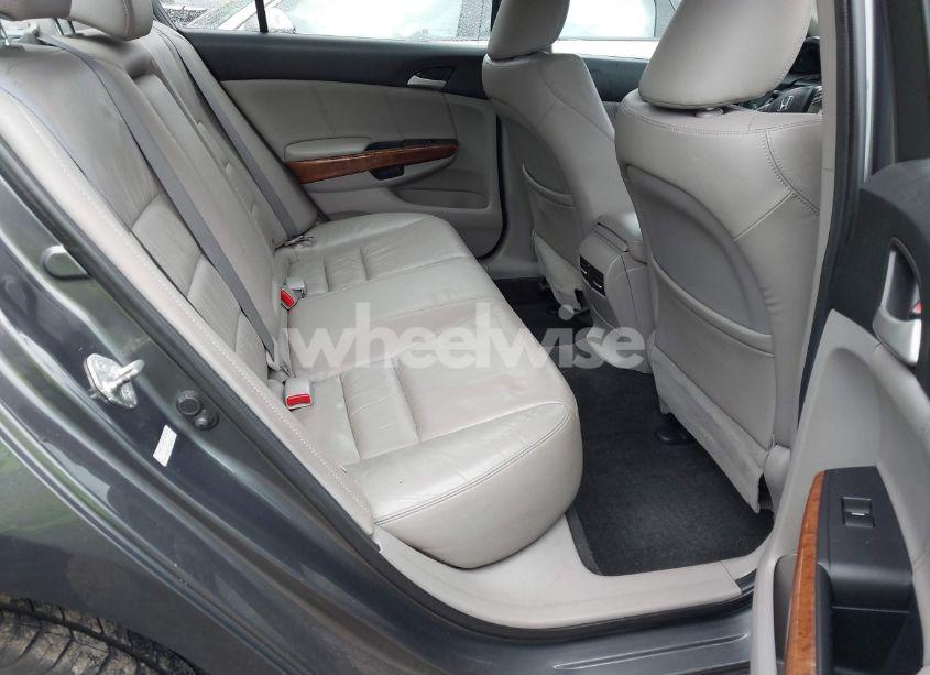 Photo 8 of 2011 Honda Accord 2.4 EX-L (VIN 1HGCP2F82BA034375)