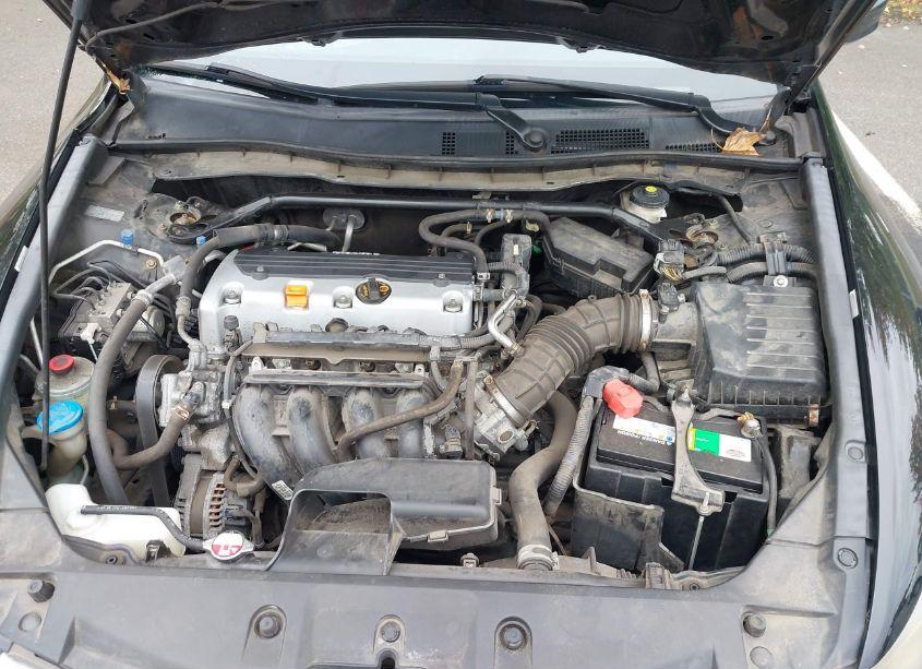 Photo 10 of 2011 Honda Accord 2.4 EX-L (VIN 1HGCP2F82BA059678)