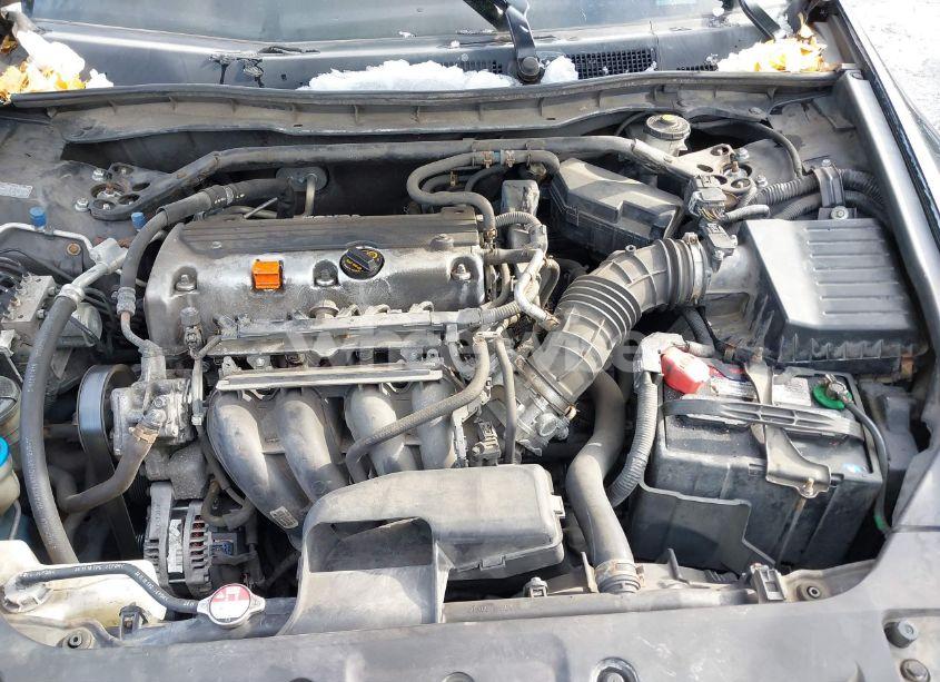 Photo 10 of 2011 Honda Accord 2.4 EX-L (VIN 1HGCP2F82BA126361)